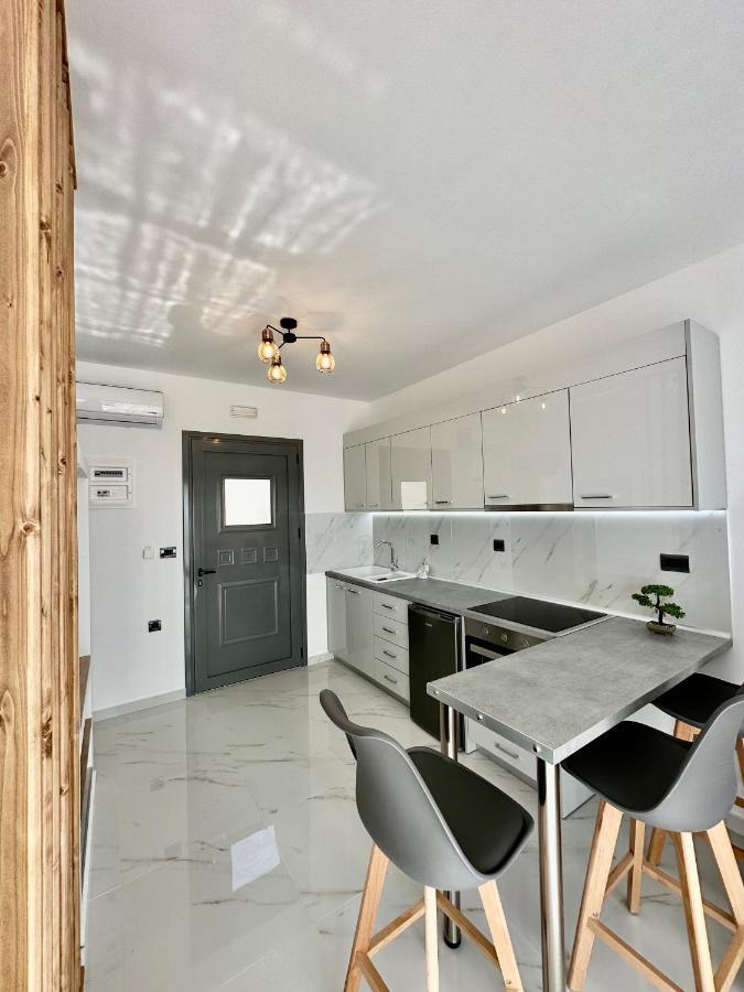 Royal Luxury Studios Archangelos  Zewnętrze zdjęcie
